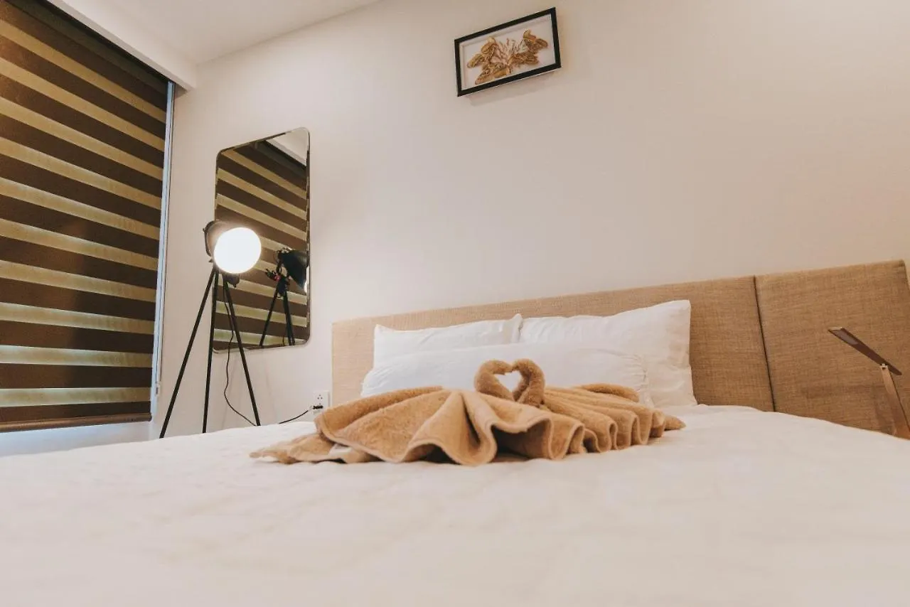 Apartment Sunday Premium Apart - The Song Vung Tau, Skypool