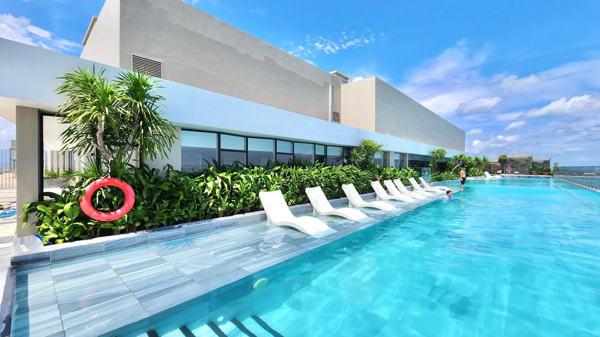 Sunday Premium Apart - The Song Vung Tau, Skypool Apartment